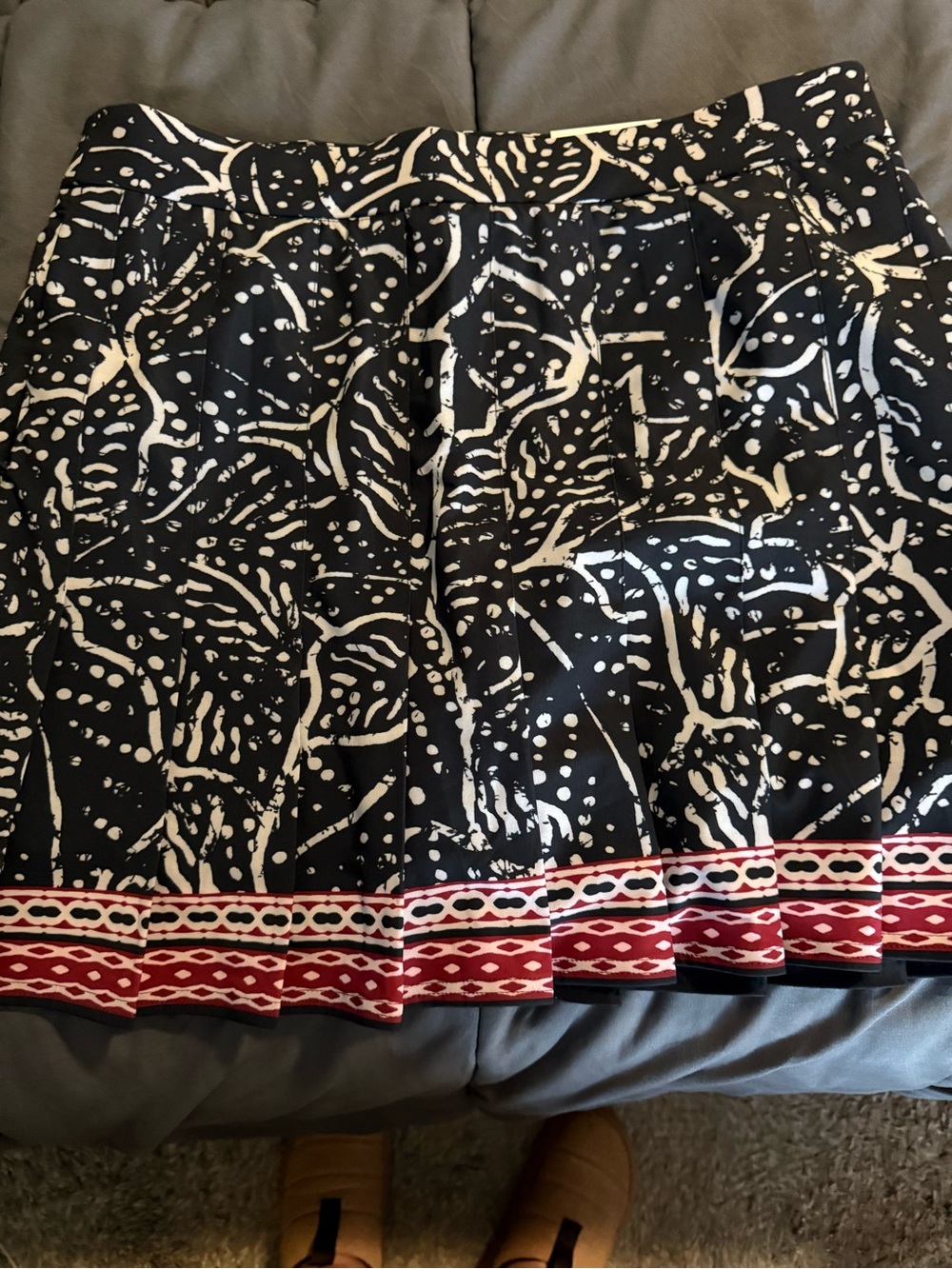 Black & White Patterned Pleated Skort with Red Trim